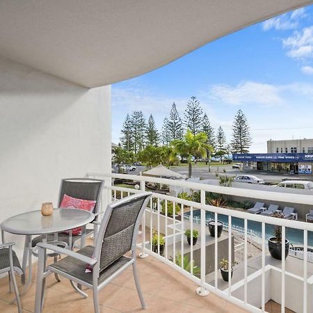 Kirra Palms Holiday Apartments Gold Coast Exterior photo
